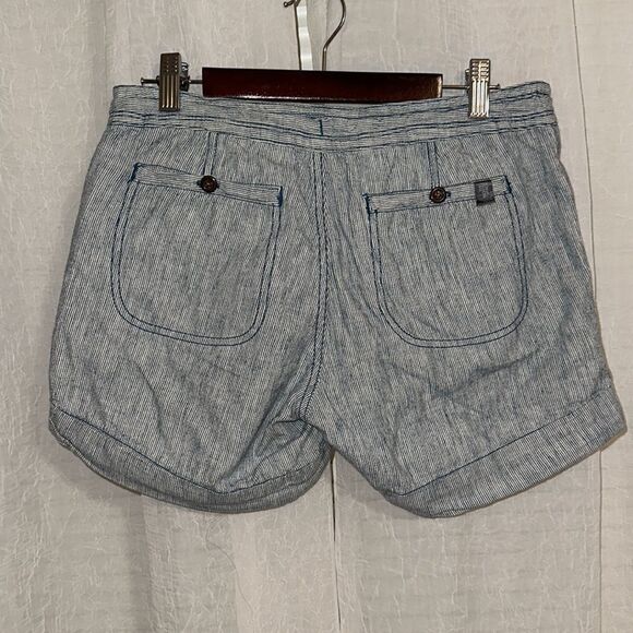 The North Face 4 Blue Larisen Stripe Button Outdoor Four Pocket Linen Shorts - Picture 3 of 12